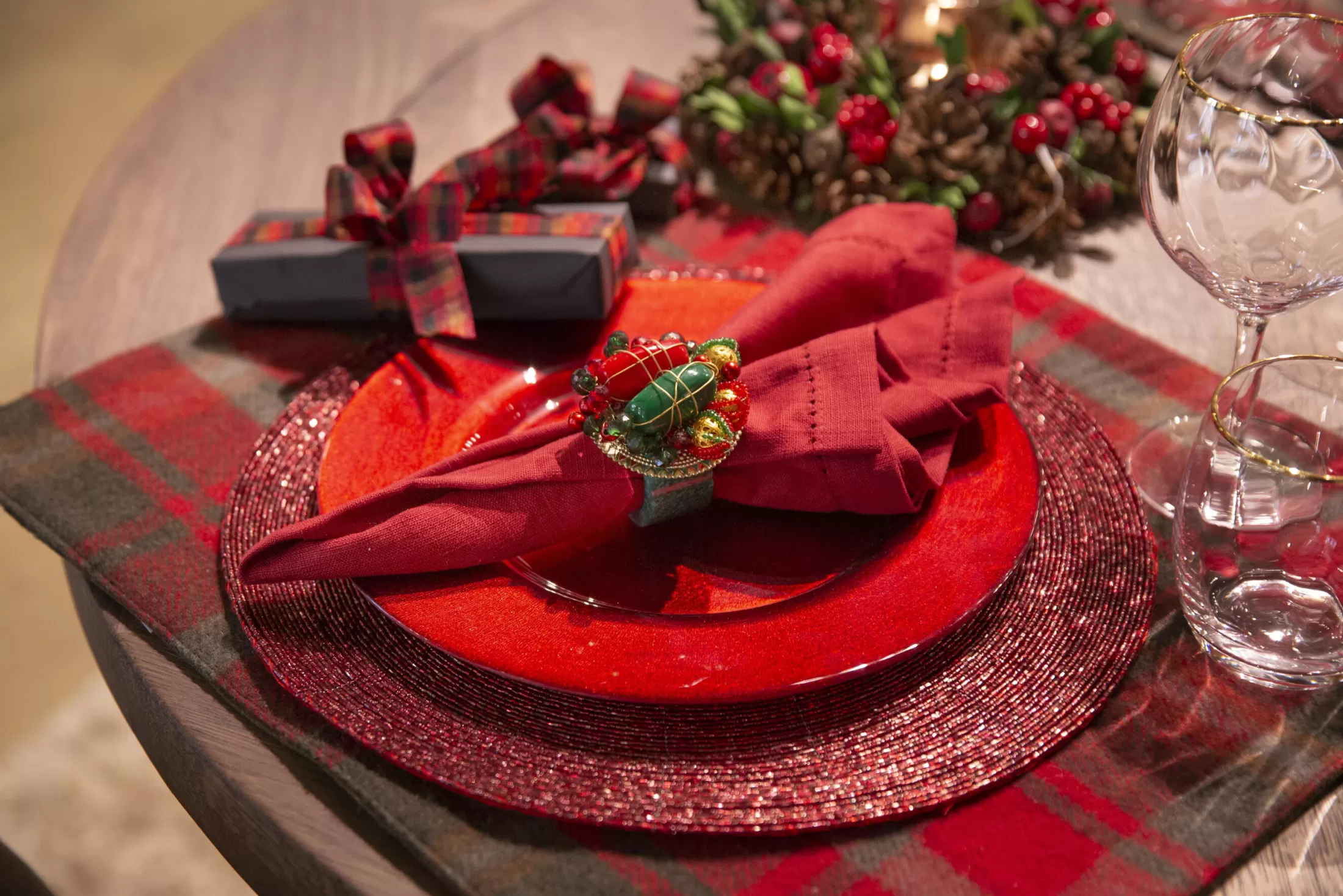 Flamant Dining Room & Kitchen Textiles^Delvin, Placemat, Beads, Red