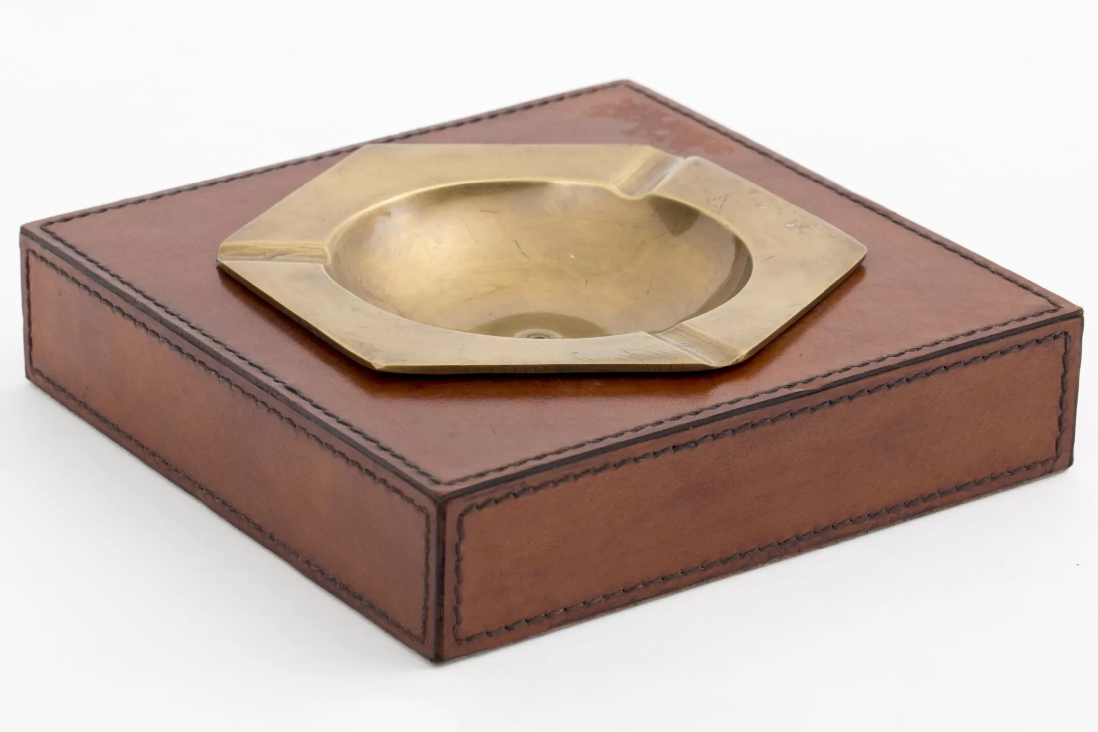 Flamant Decoration^Manhattan, Ashtray, Brown Leather