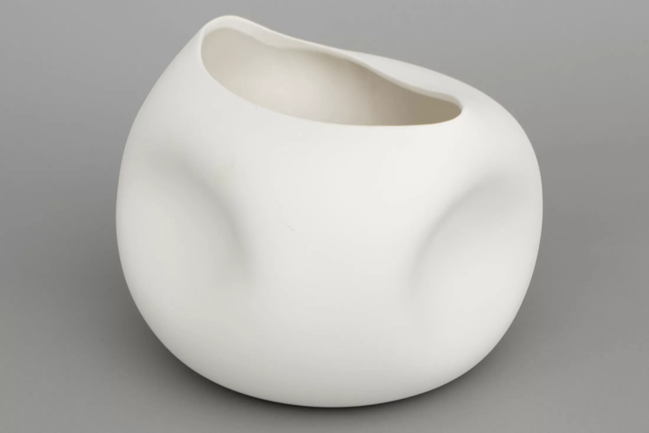 Flamant Decoration^Reynolds, Vase, Ceramic, White, Model 4